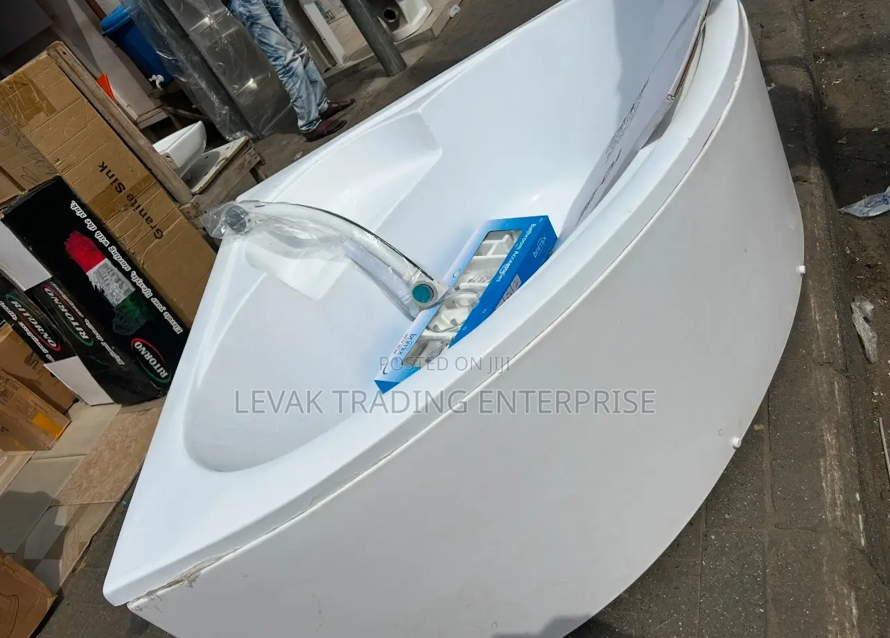 Bathtub + Shower, Jaccuzi Bathtub