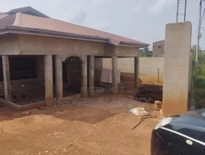 4bdrm House in Oyarifa for sale