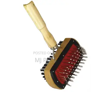 Wooden Handle Square Dog Cat Comb