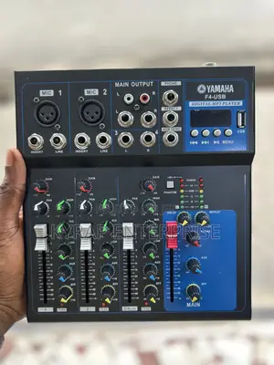Yamaha F4 Live Mixer