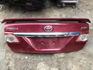 Toyota Corolla 2012 Sport Boots