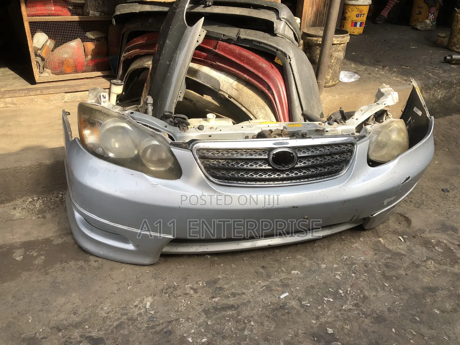 Toyota Corolla 2005-2008 Sport Front Cut