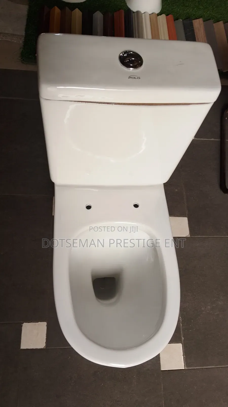 Slim Tank Water Closet