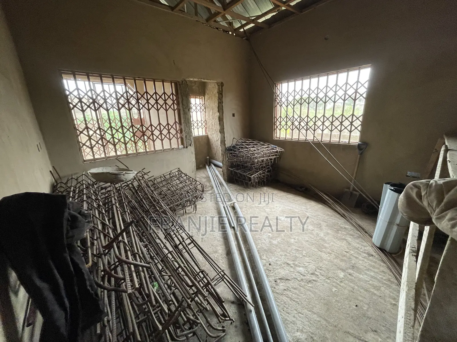3bdrm House in Kasoa for sale