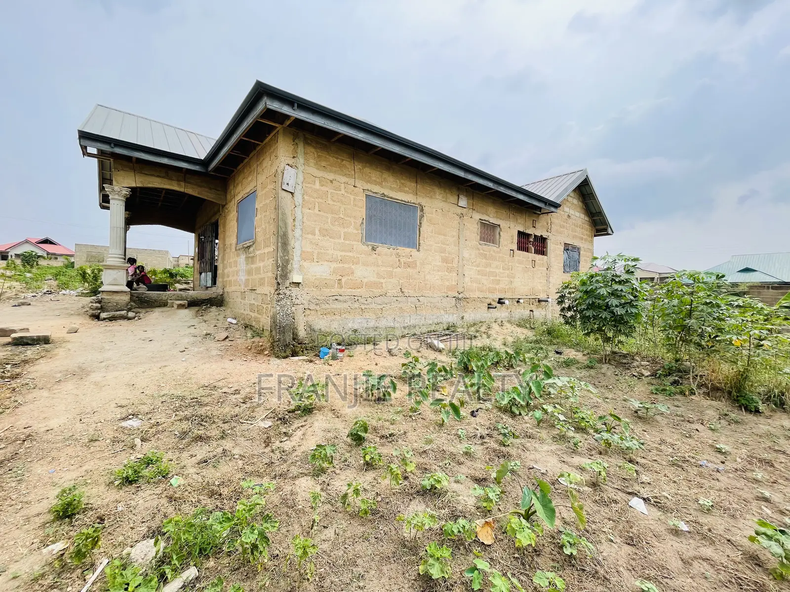 3bdrm House in Kasoa for sale