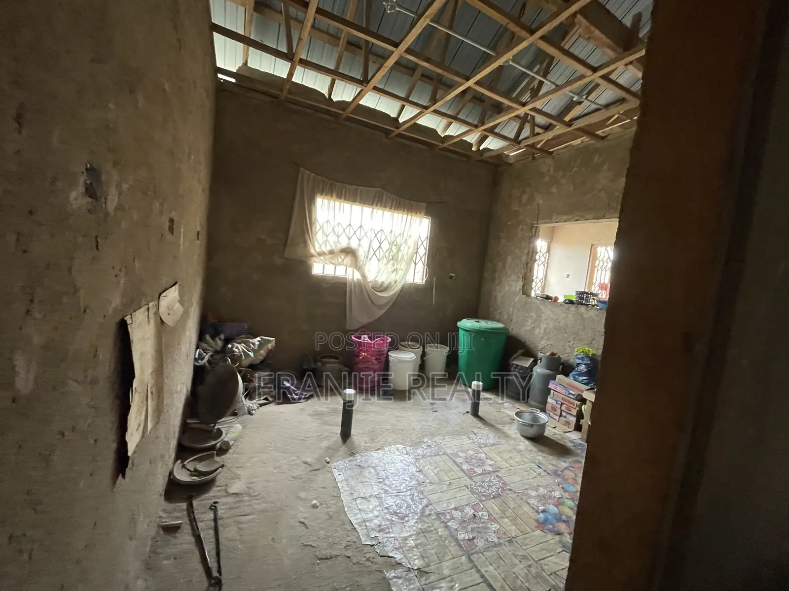 3bdrm House in Kasoa for sale