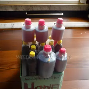 100% Natural Honey – Pure Bliss in Every Drop