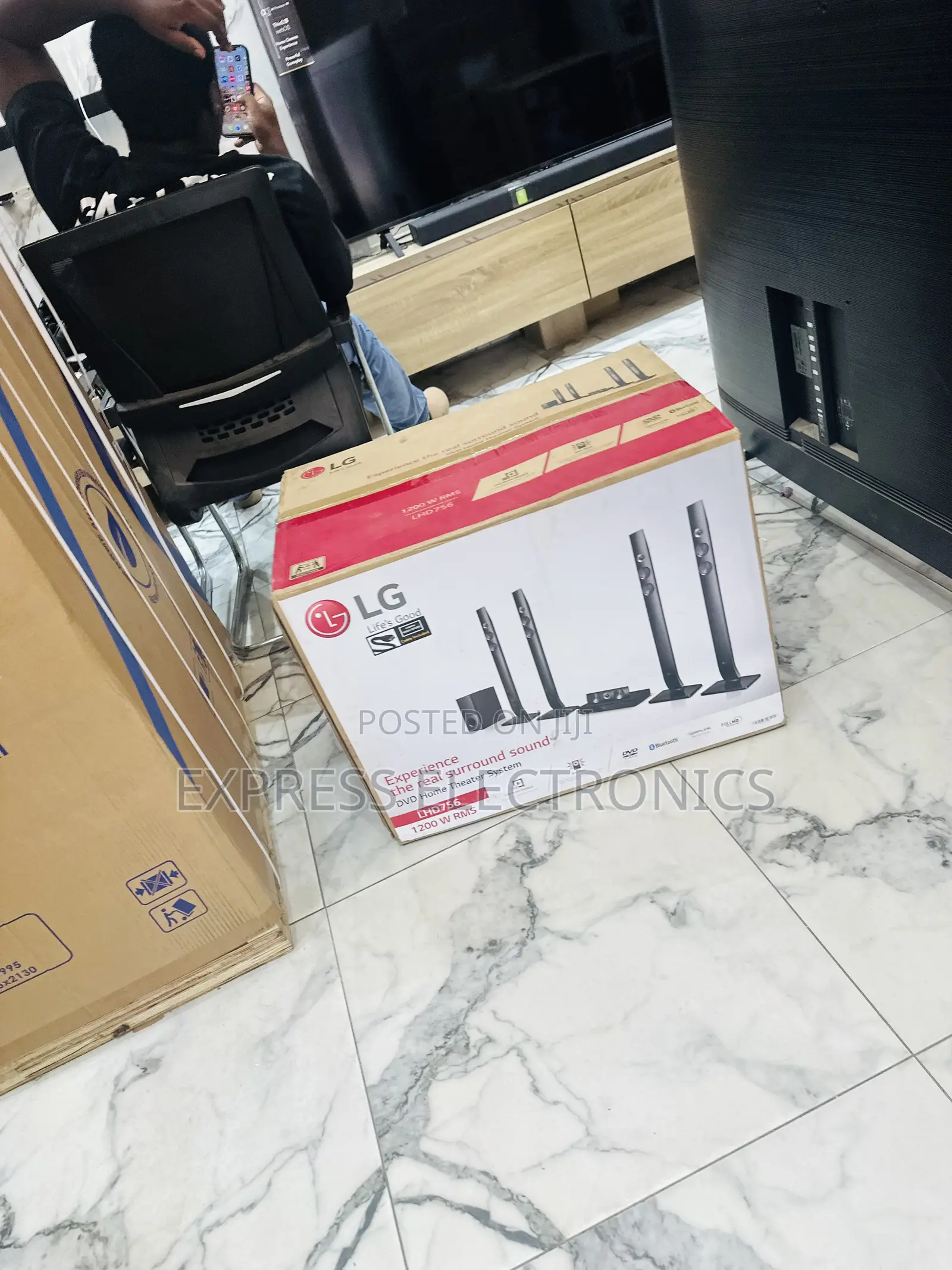 Available Now at Store Lg Lhd756