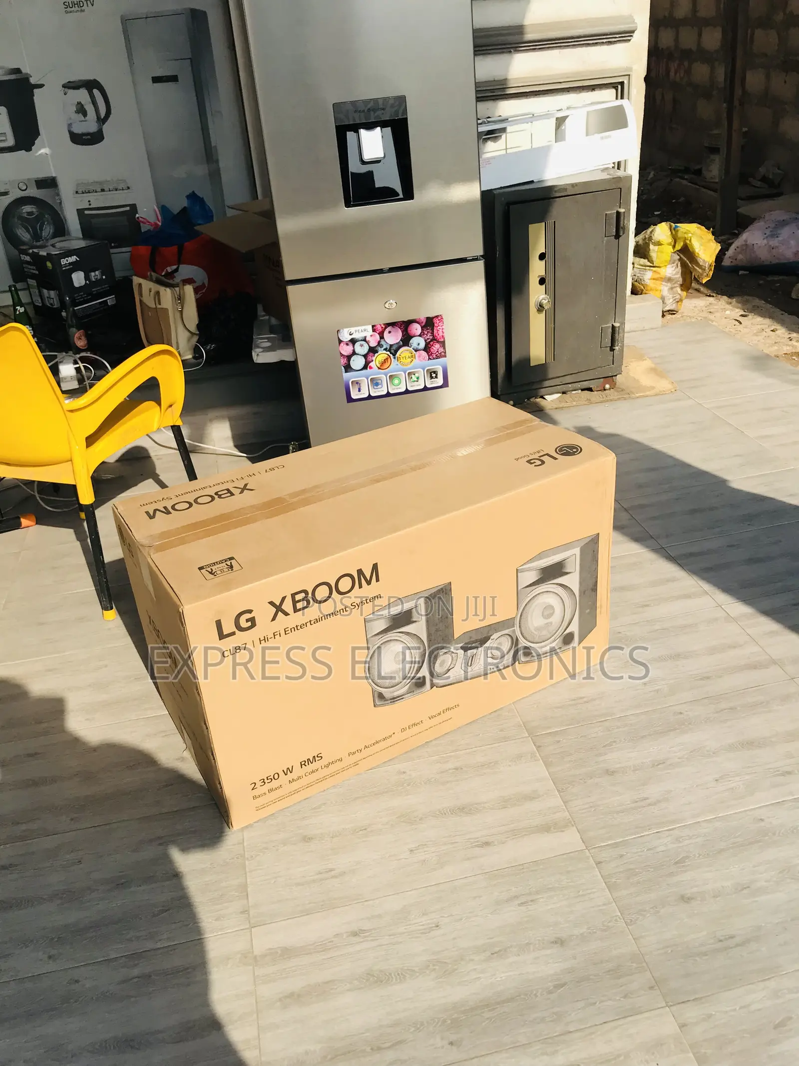 Versatile Connectivity Cl87 Lg Cboom