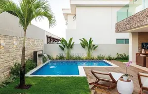 Swimming Pool Designs for Your Backyard