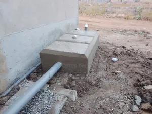 Biofil Toilet Espert in Installation.