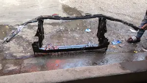 Toyota Corolla 2009-2013 Radiator Support