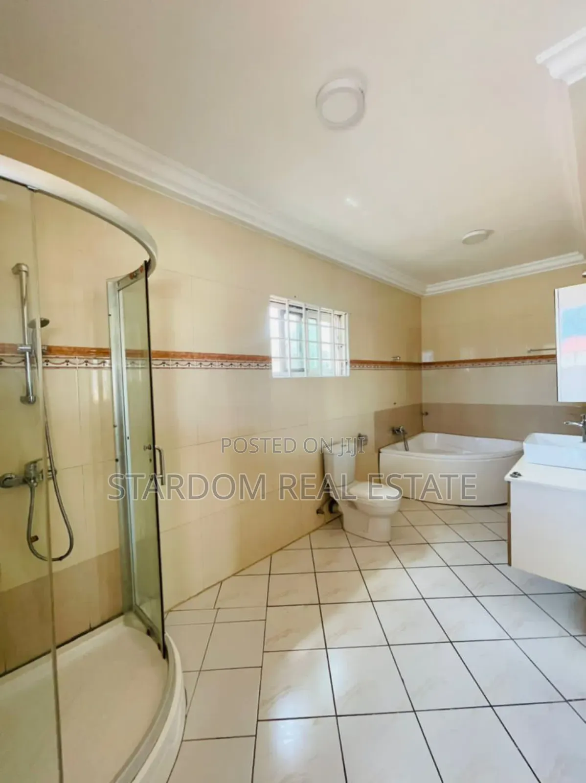 5bdrm Duplex in Trasacco, East Legon for rent