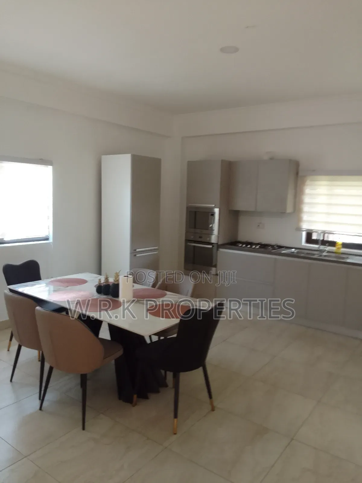 2bdrm Apartment in Cantoment, Accra Metropolitan for rent