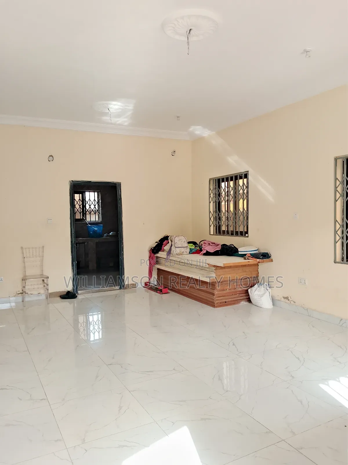 2bdrm Apartment in Community 18 Area, Spintex for rent