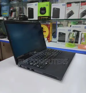 Laptop Dell Latitude 7390 8GB Intel Core i7 SSD 256GB