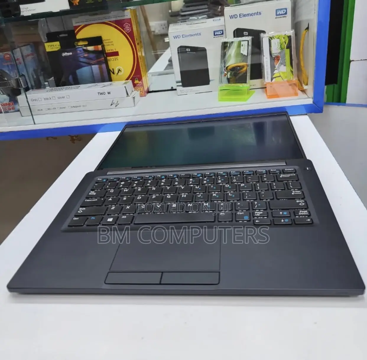 Laptop Dell Latitude 7390 8GB Intel Core i7 SSD 256GB
