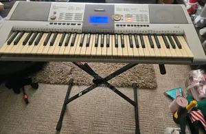 Yamaha PSR 295 Keyboard/ Piano_ Organ_ 61 Keys
