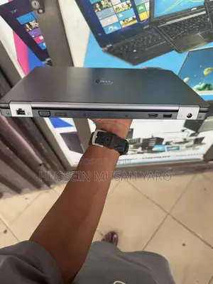 Laptop Dell Latitude 14 E5470 8GB Intel Core i5 SSD 256GB