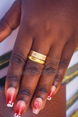 Engagement and Wedding Rings No Fade