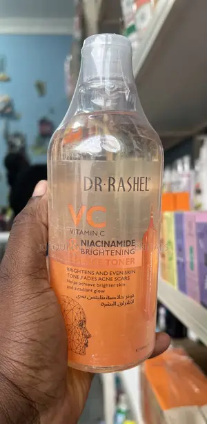 Vitamin C And Niacinamide Brightening Toner