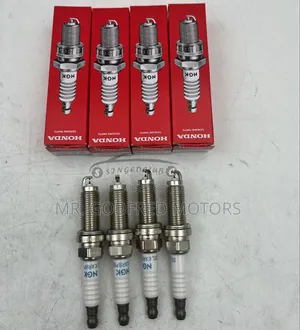 Honda Accord 2018 2.0 Litters Spark Plugs. Original