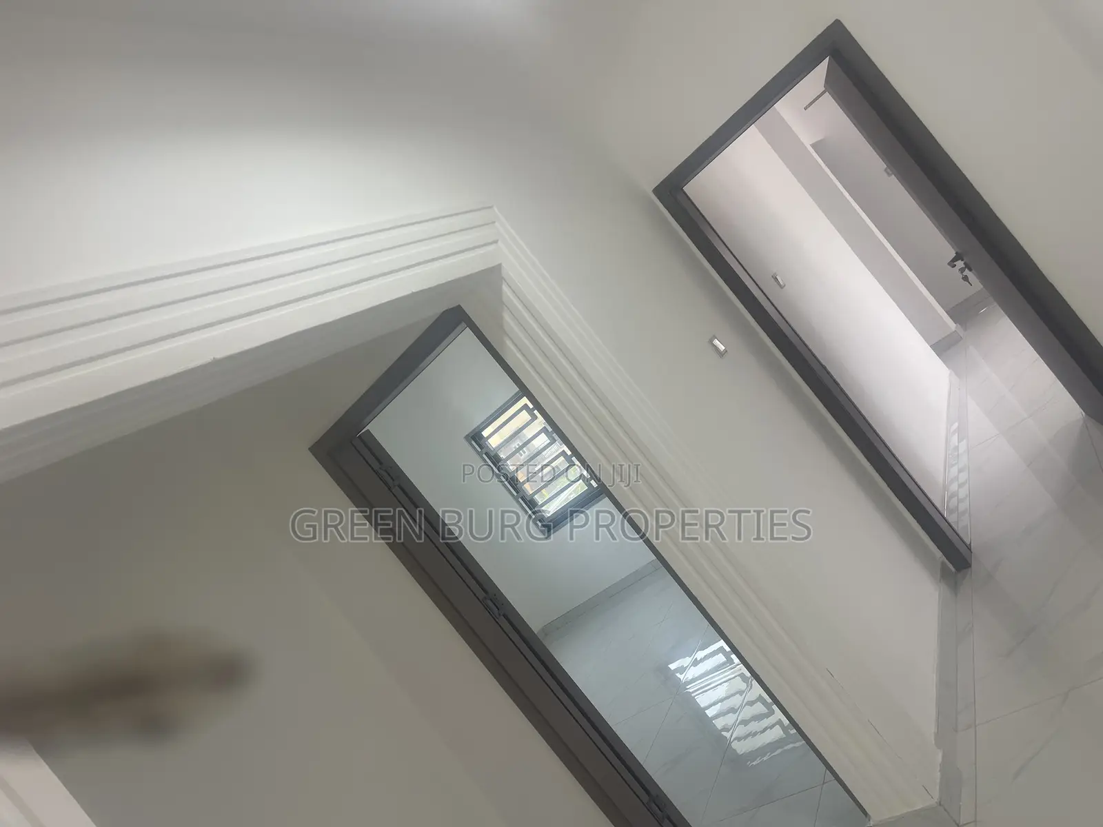 4bdrm House in Green, East Legon for sale