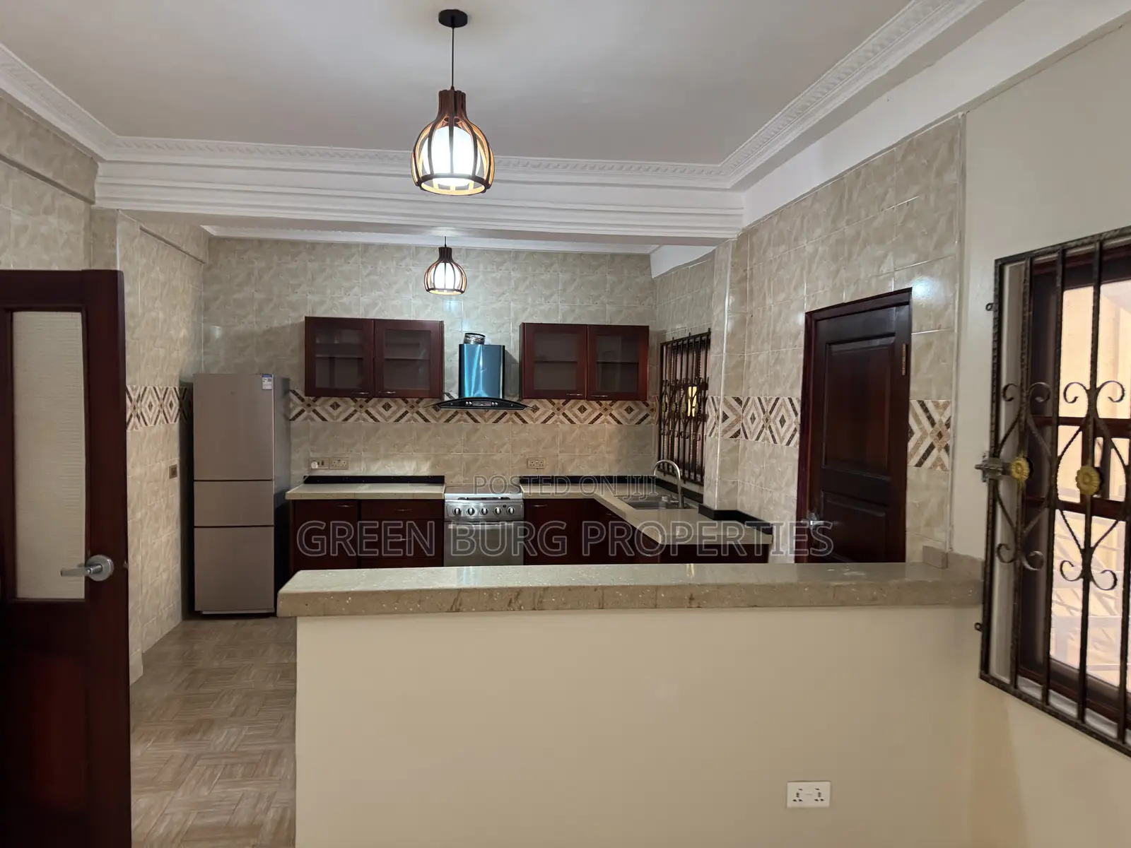 3bdrm Apartment in Green, East Legon for rent
