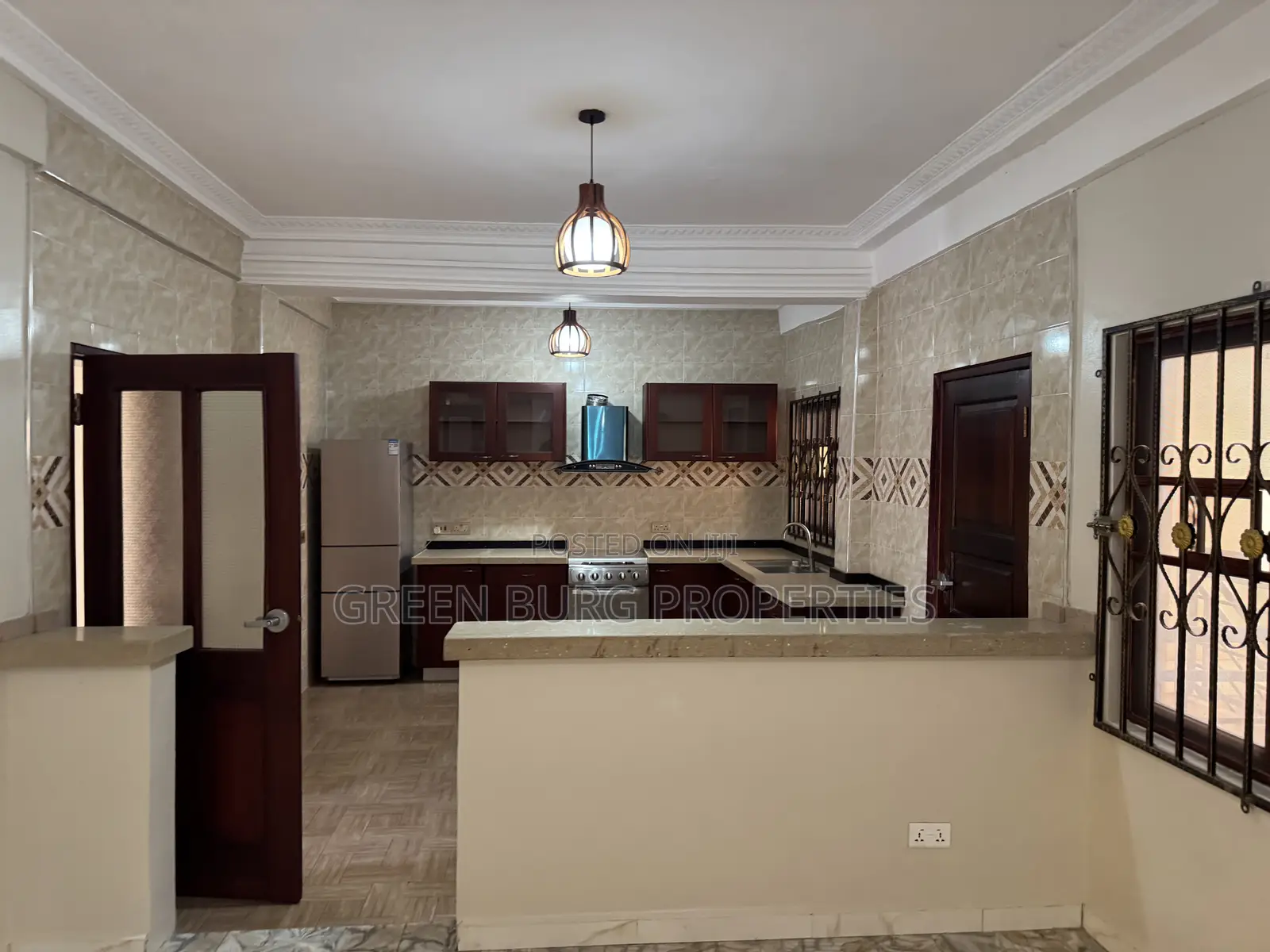 3bdrm Apartment in Green, East Legon for rent