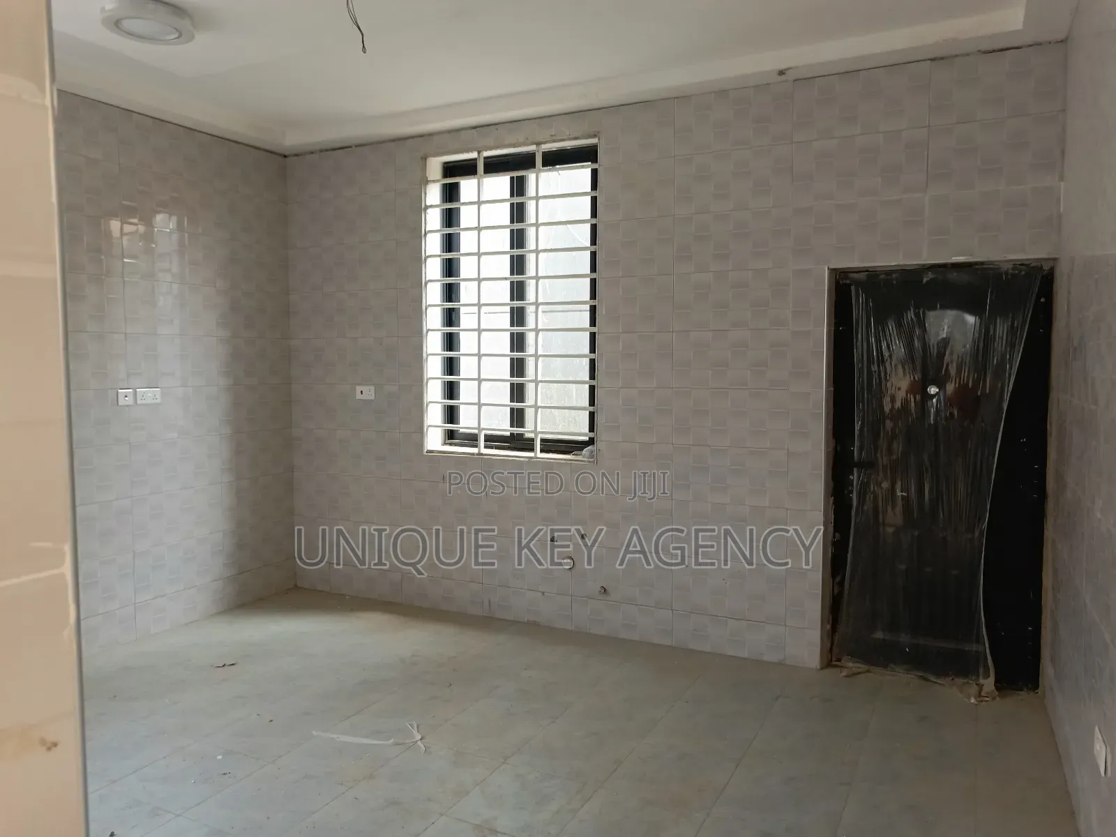 4bdrm Duplex in Unique Key Agency, Spintex for sale