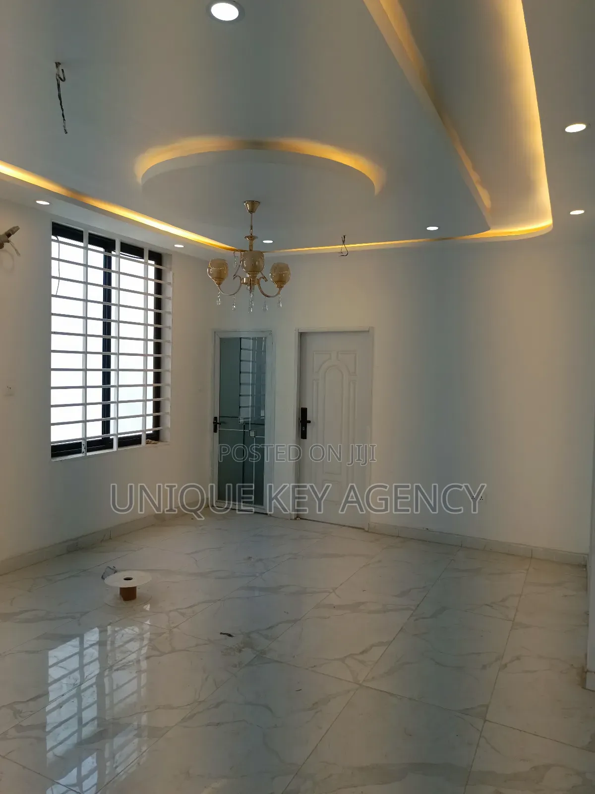 4bdrm Duplex in Unique Key Agency, Spintex for sale