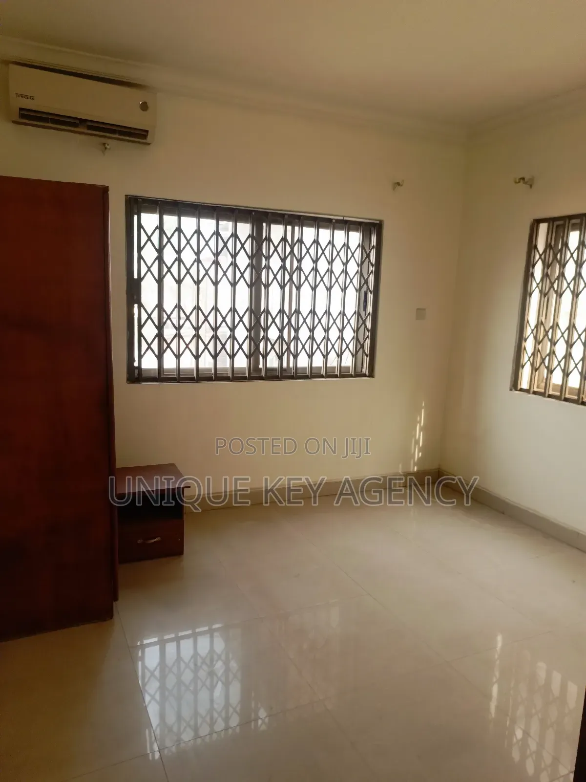 2bdrm Apartment in Unique Key Agency, Dzorwulu for rent