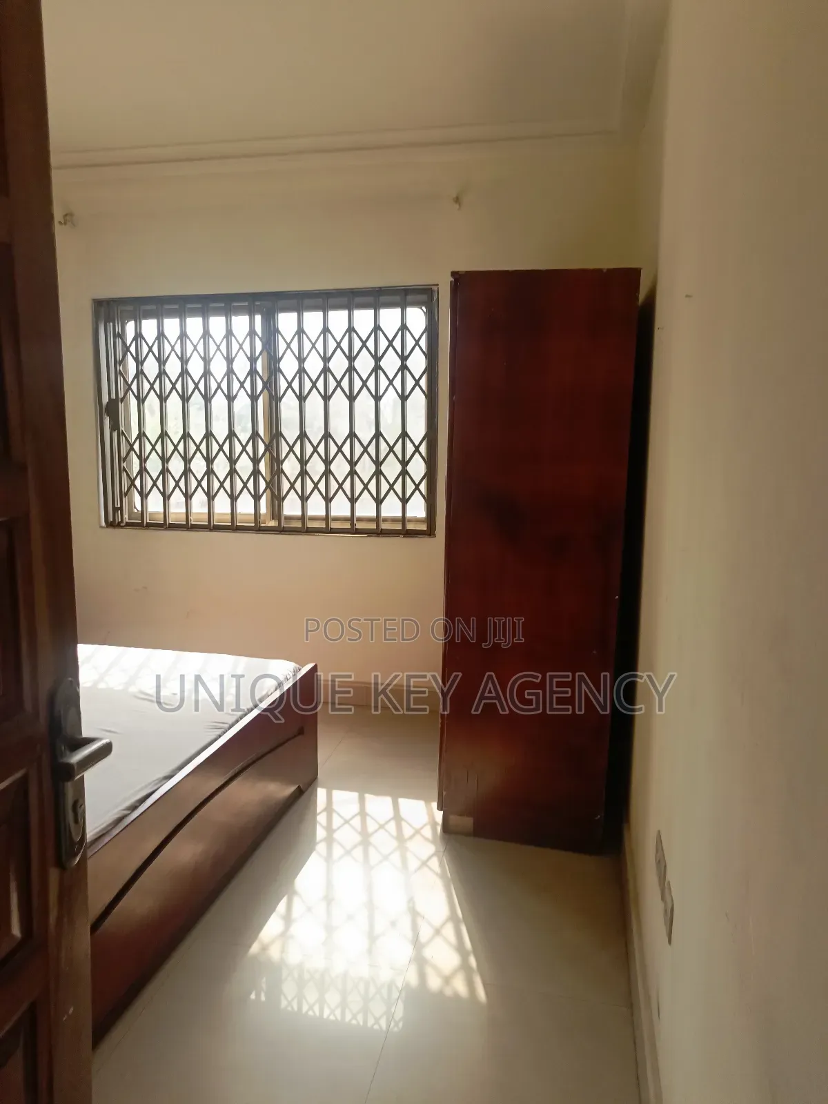 2bdrm Apartment in Unique Key Agency, Dzorwulu for rent