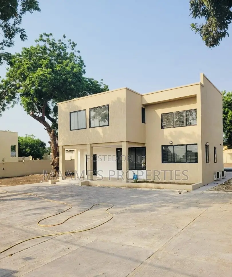 4 Bedrooms With 2 Bedrooms Bq, Cantonments, $6500/Month