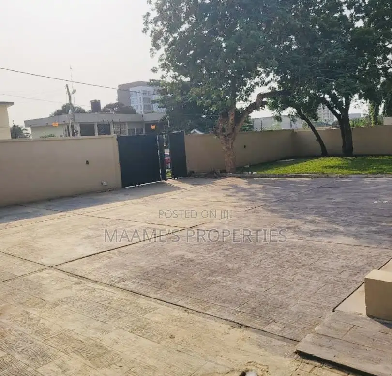4 Bedrooms With 2 Bedrooms Bq, Cantonments, $6500/Month