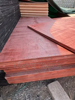 3 Star Marine Plywood / Red // Decking Board