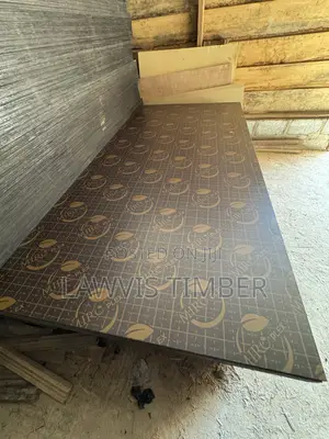 Premium Five Star Marine Plywood / 18mm