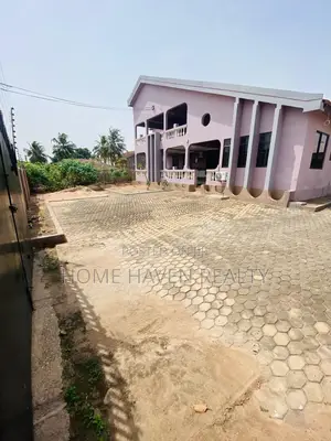 7bdrm House in Westland for rent