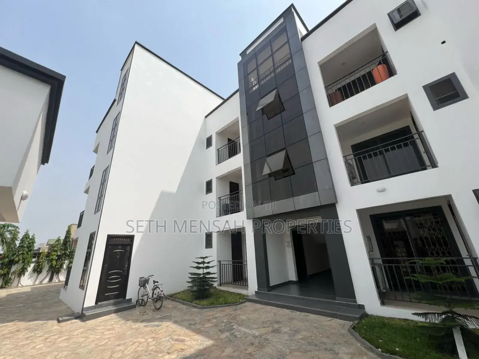 2bdrm Apartment in Skm Property, Spintex for rent