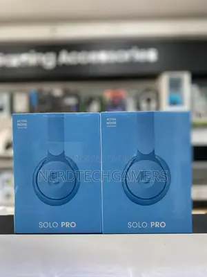 Beats Solo Pro Wireless Nc , 22 Hours, Built-in Microphone