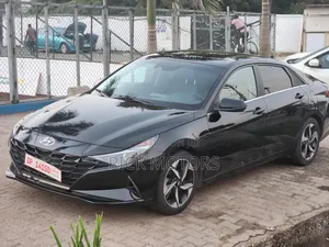 Hyundai Elantra Limited 2021 Black