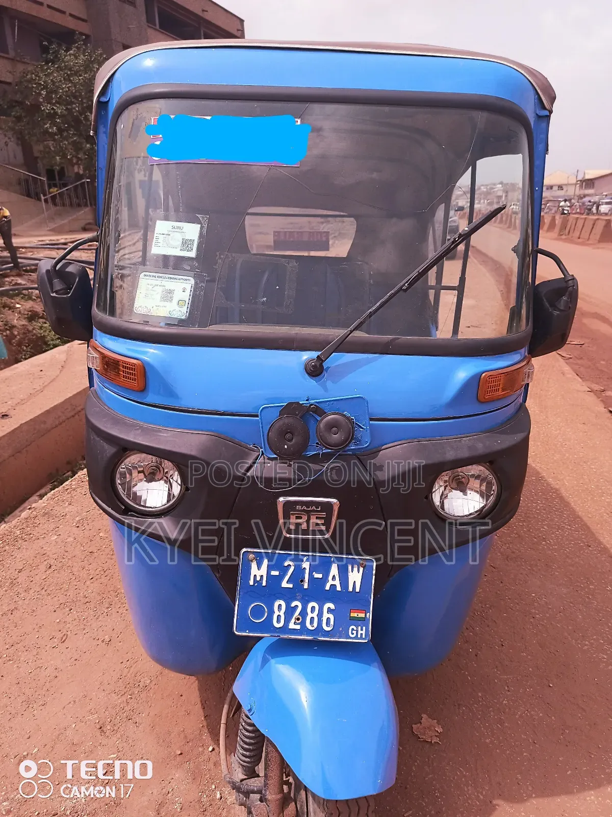 Bajaj RE 2021 Blue