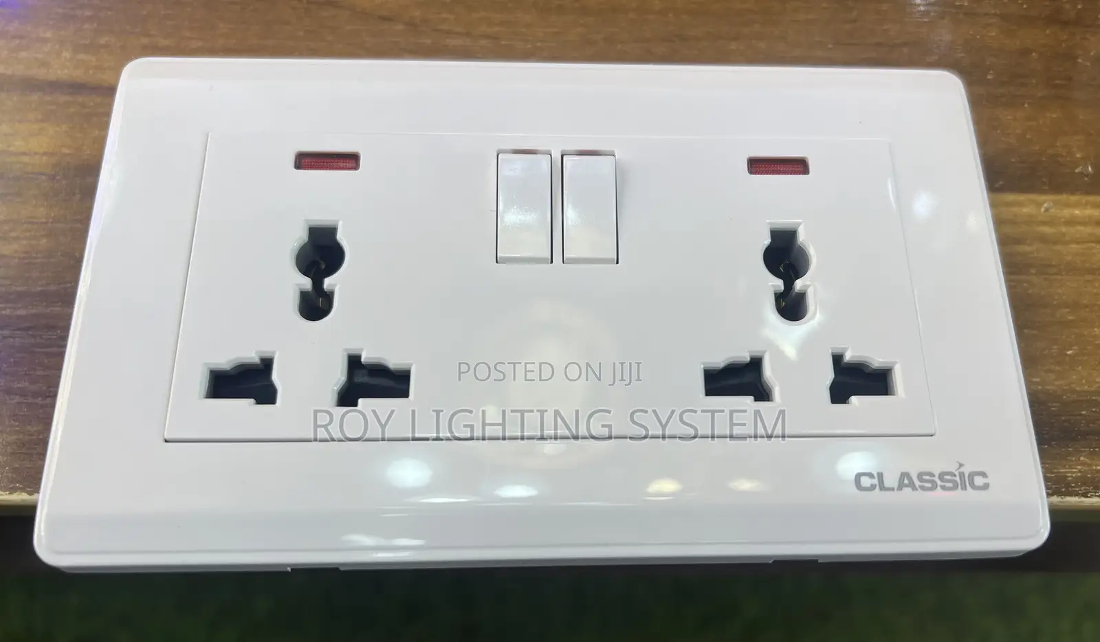 Classic Double Socket