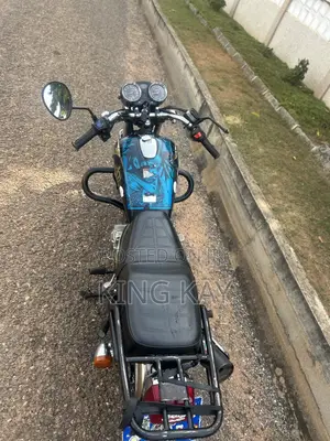 Royal Motorcycle 2024 Black