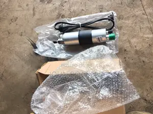 Mercedes Benz C180 Fuel Pump
