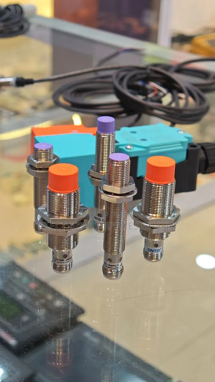 Square Inductive Proximity Sensor for Industrial Automation