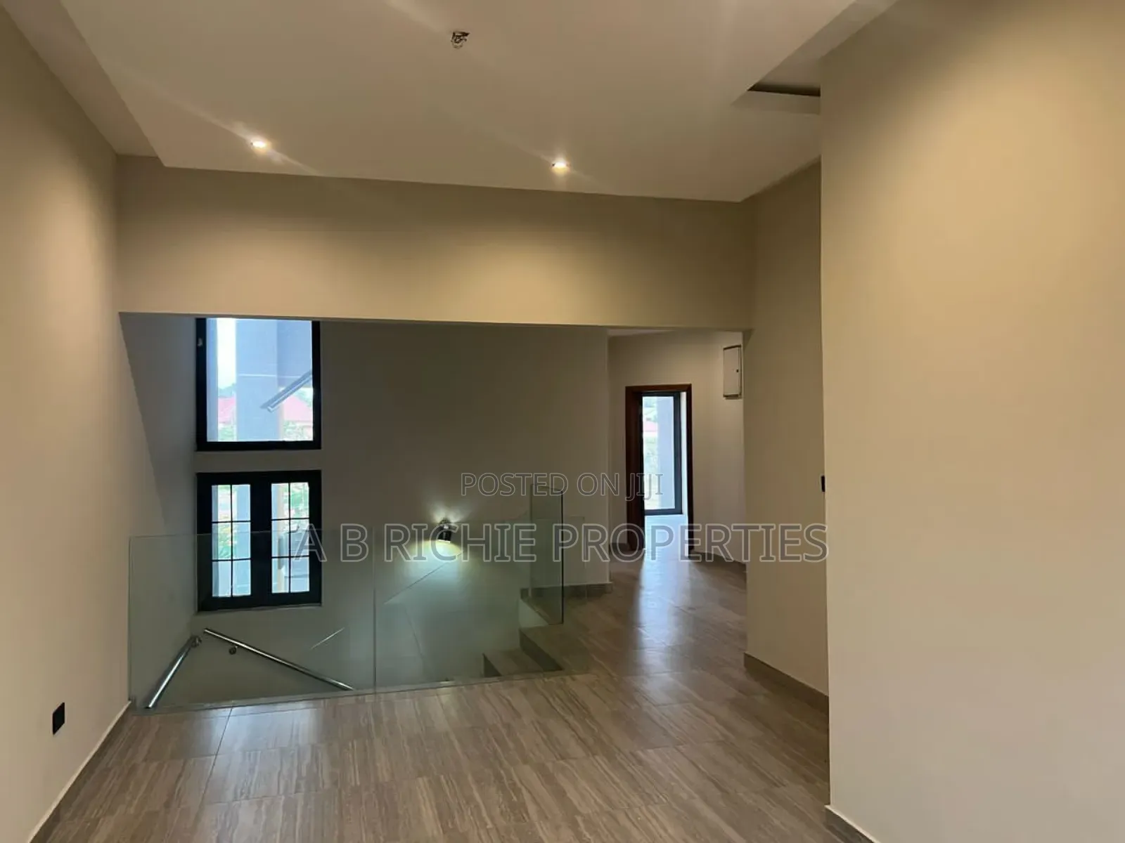 3bdrm Townhouse / Terrace in Ab Richie Properties, Tema Metropolitan