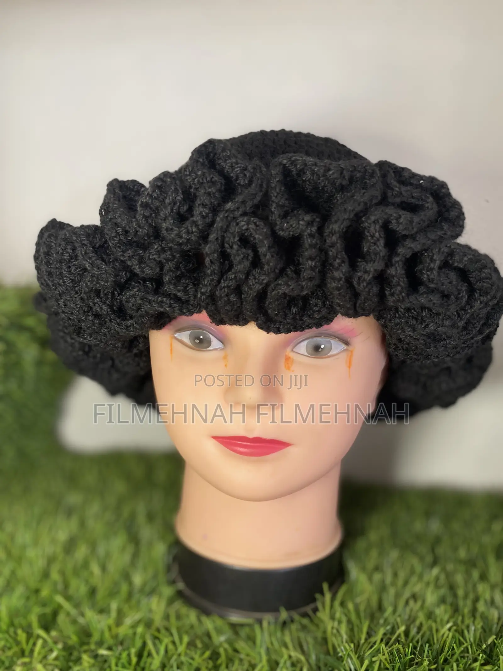 Ruffle Hat