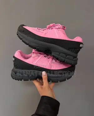 Nike Women’S Zoom Vomero Roam