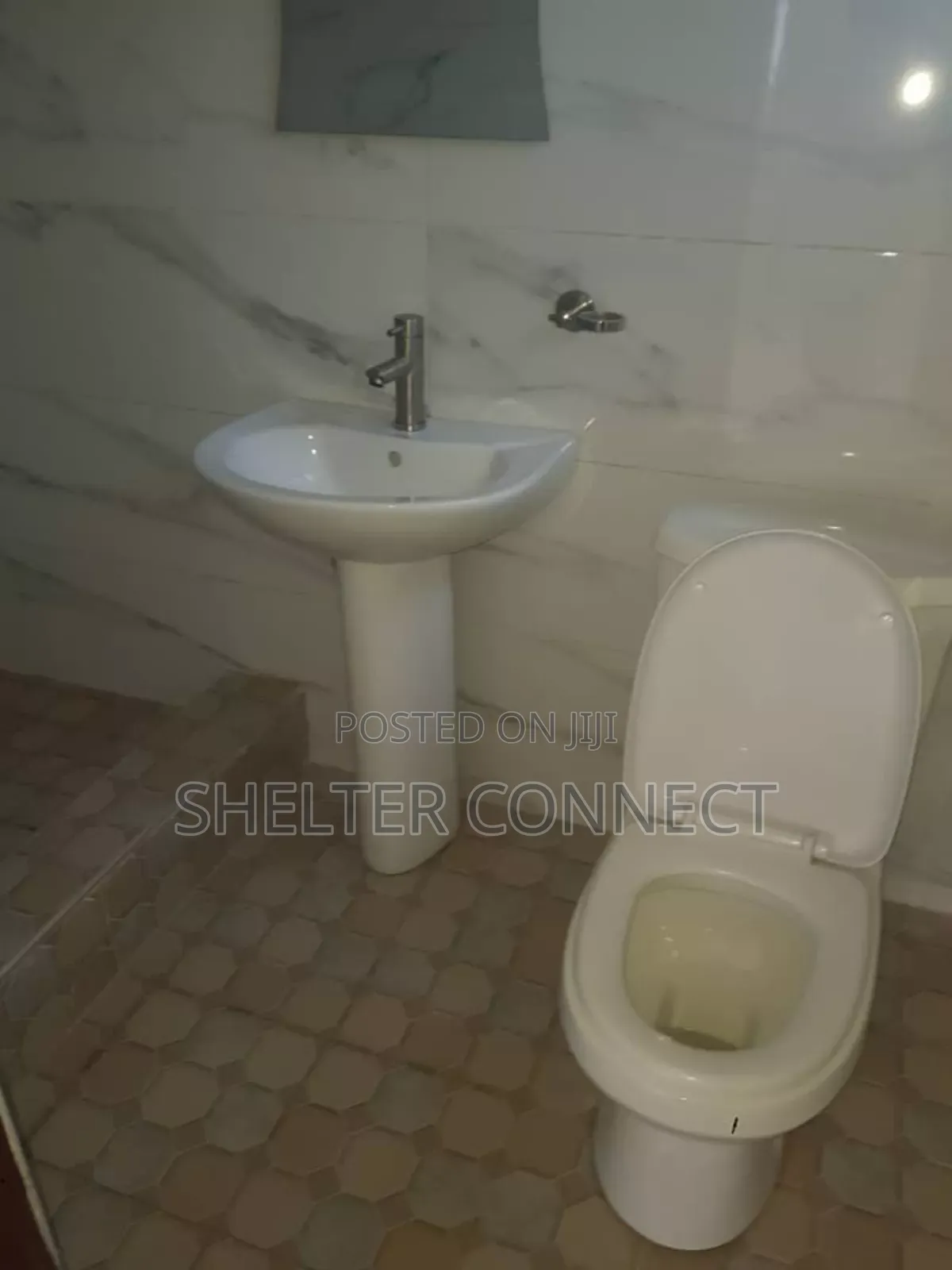4bdrm Duplex in Abokobi for rent
